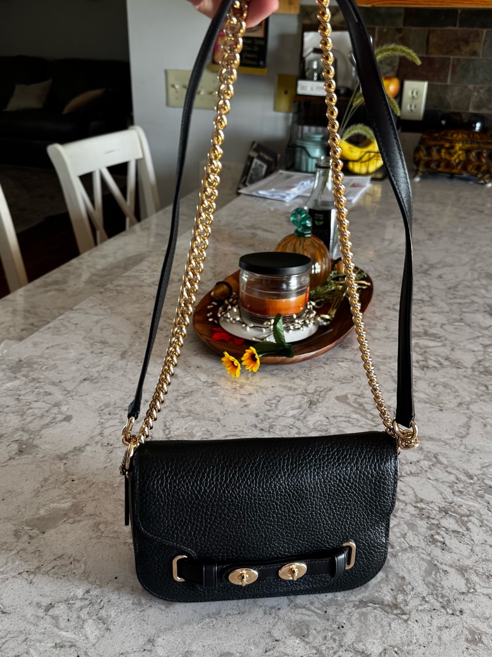 Coach Blake in Black Pebbled Leather Shoulder Bag with Gold Chain - Picture 2 of 16
